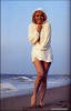 chelle_barris_01